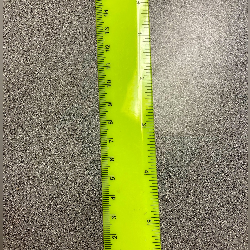 6in, 15cm beautiful neon yellow ruler❤️‍🔥